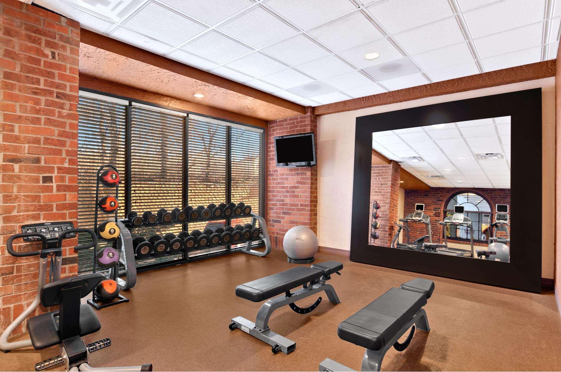 Embassy Suites By Hilton Kansas City Plaza Ngoại thất bức ảnh