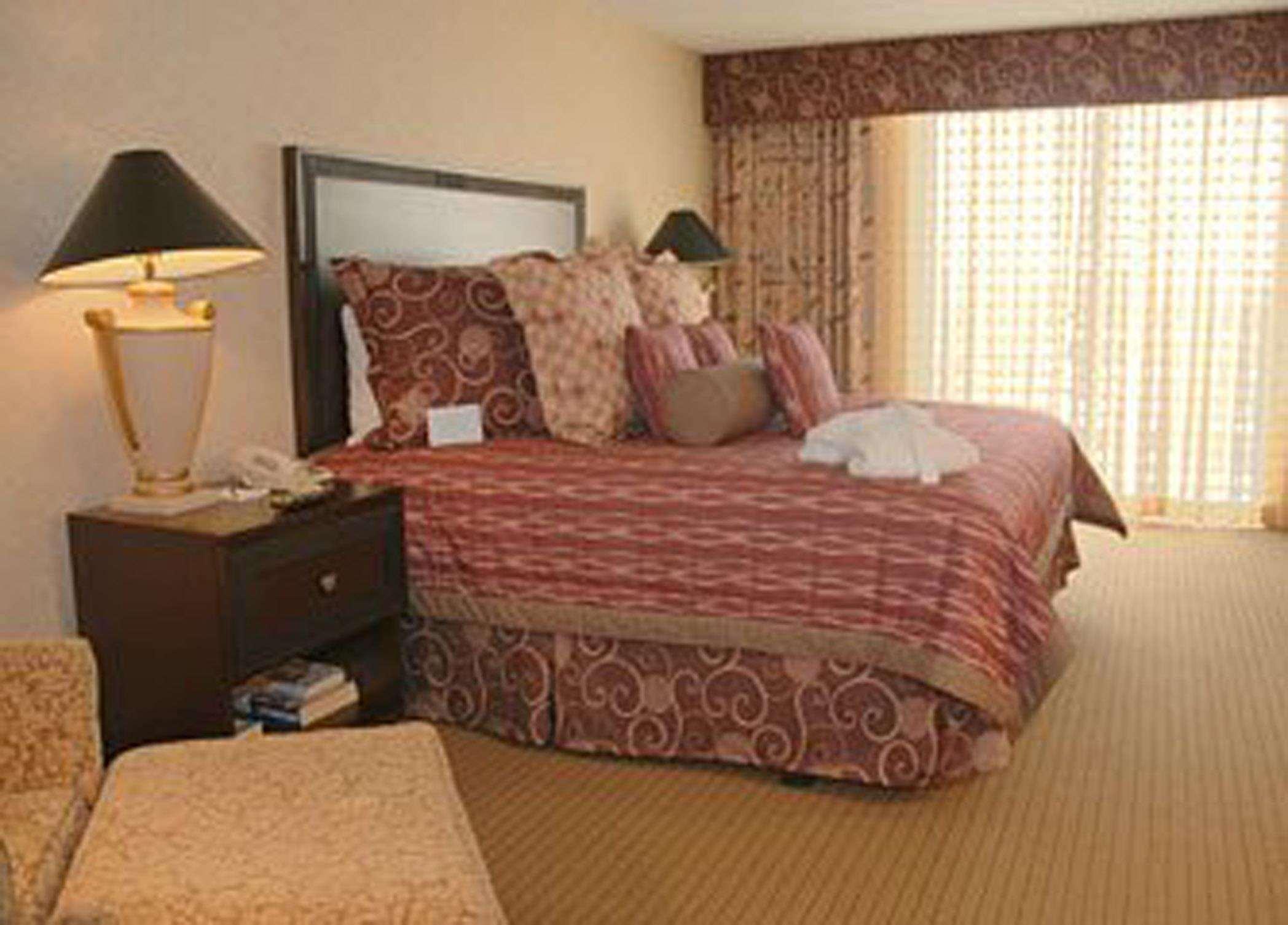 Embassy Suites By Hilton Kansas City Plaza Phòng bức ảnh